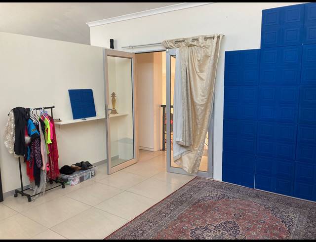 101M² OFFICE TO LET IN LONEHILL
